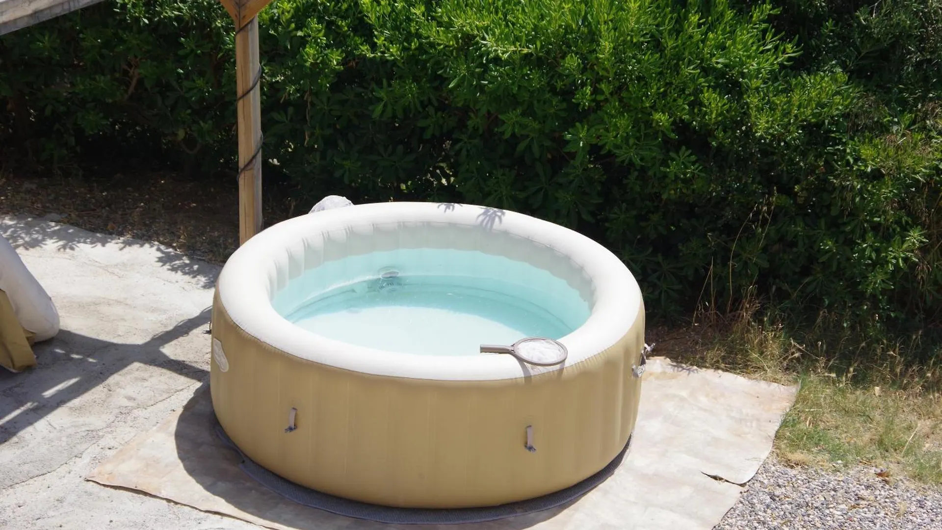 Serene Barbat Escape With Just Minutes From The Beach Раб 0*,  Хорватия