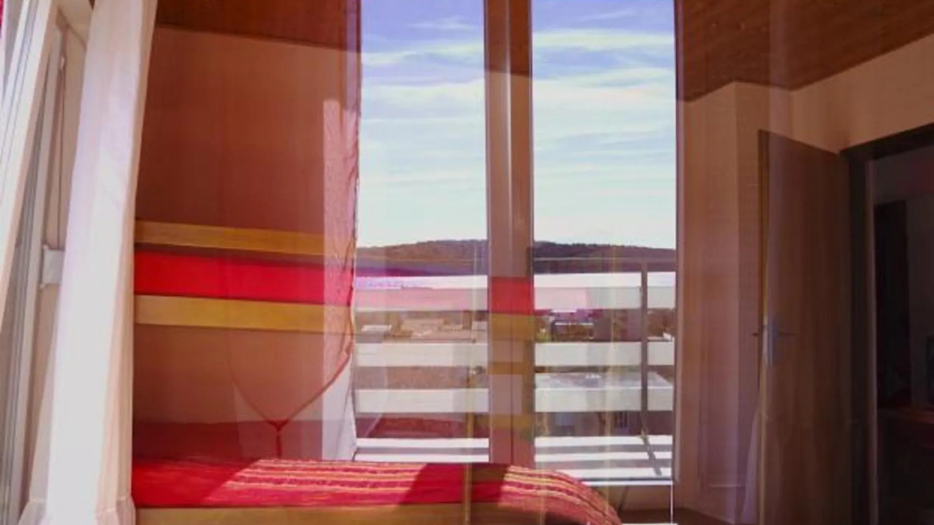 Apartment Serene Barbat Escape With Just Minutes From The Beach Rab Town