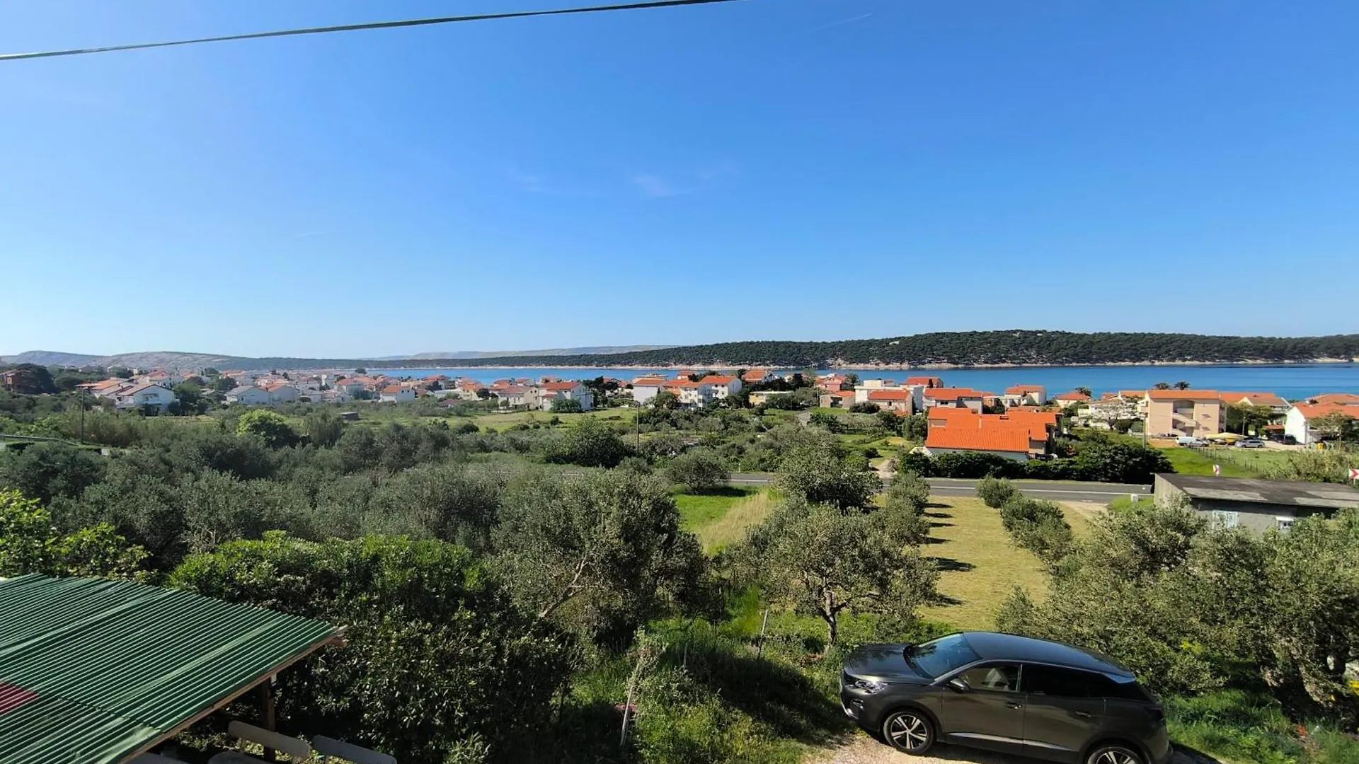Serene Barbat Escape With Just Minutes From The Beach Rab Town 0*,  Croatia